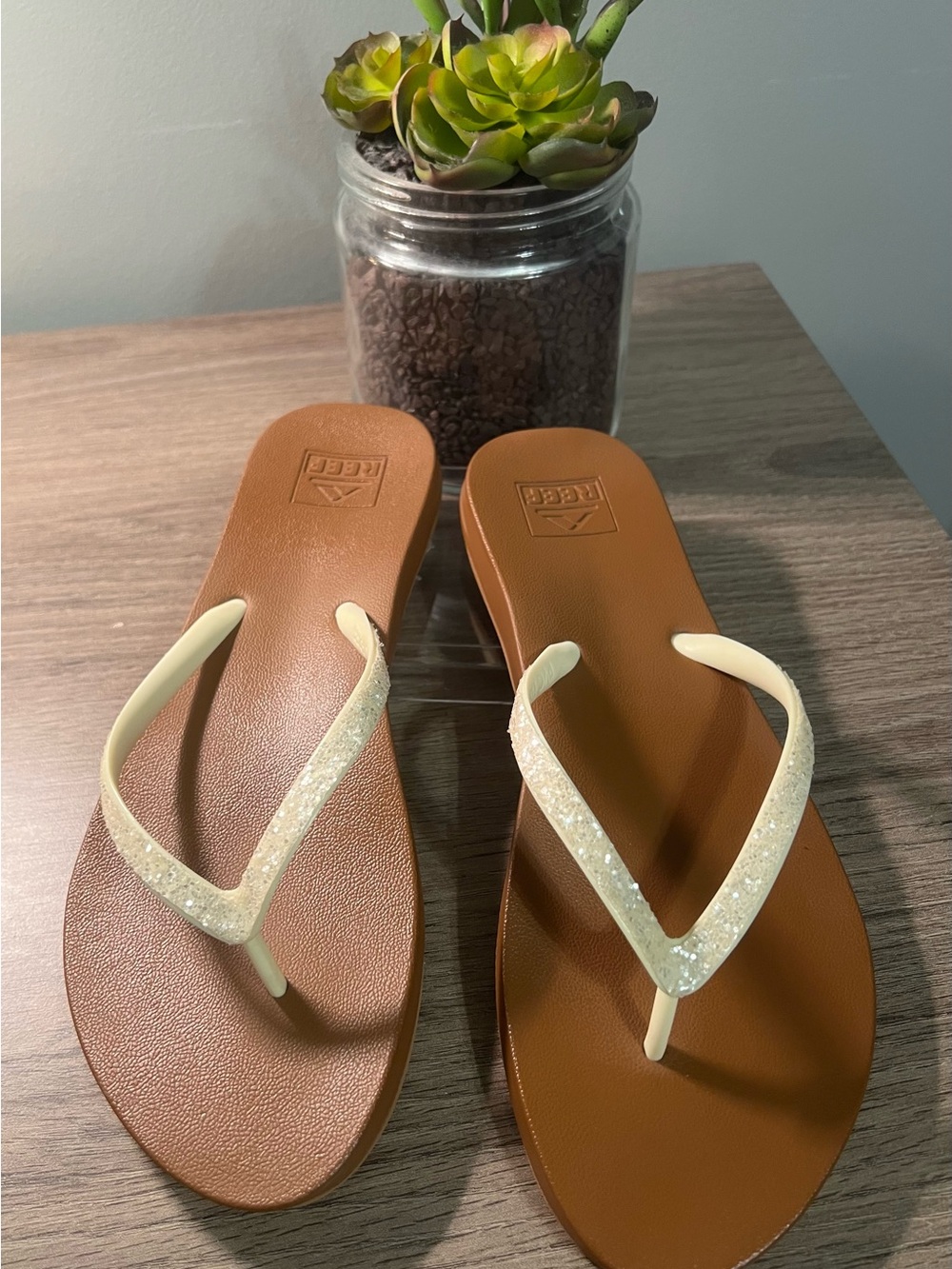 Reef Women's Tan Footbed Sandals with Ivory Glitter Straps